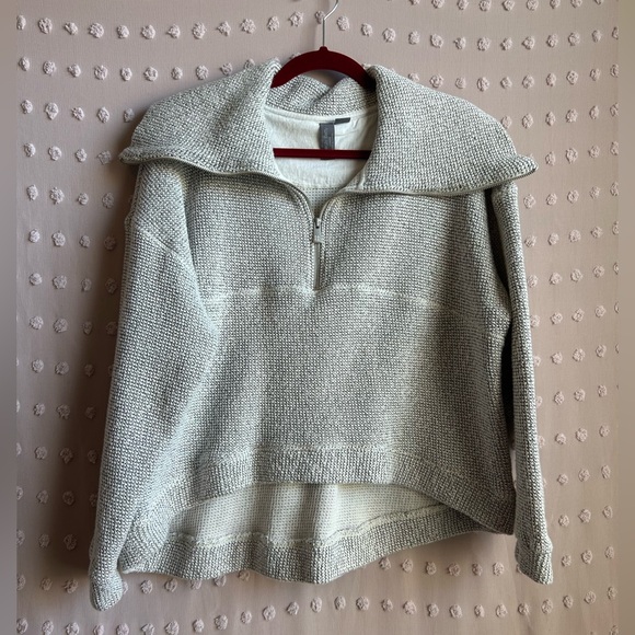 Sweaty Betty Tops - Sweaty Betty Restful Boucle‎ Half Sweatshirt Sz 8 Cream Heather